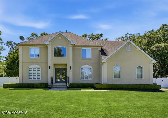 Homes for sale in Eatontown, NJ | 54 Georgetown Rd, Eatontown, NJ 07724 | MLS# 22619291