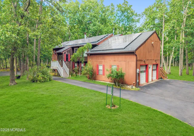 Photo 2 of Single family home for sale at 519 Vath St, Jackson, NJ 08527 | MLS# 22619401 | Listing updated on 2026-07-27