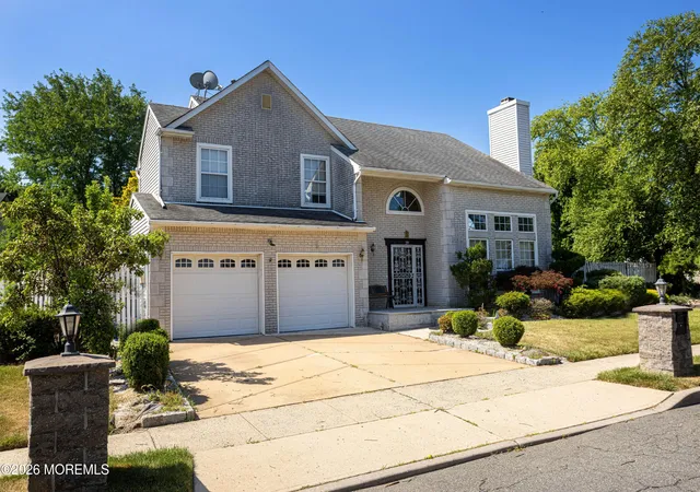 2nd image of 29 Major Dr, Sayreville, NJ 08872 | MLS# 22619295