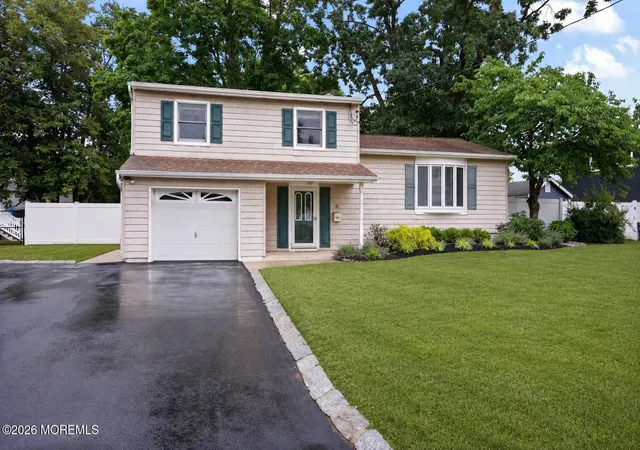 Homes for sale in Middletown, NJ | 6 Mercury St, Middletown, NJ 07748 | MLS# 22619320