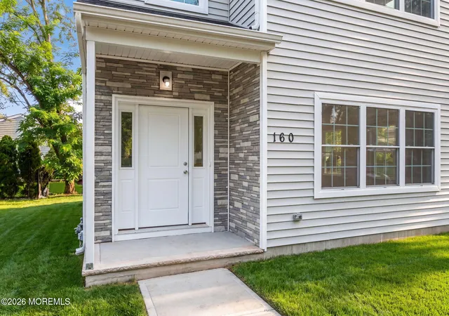 2nd image of 160 Hillside Ave, Piscataway Twp, NJ 08854 | MLS# 22619377
