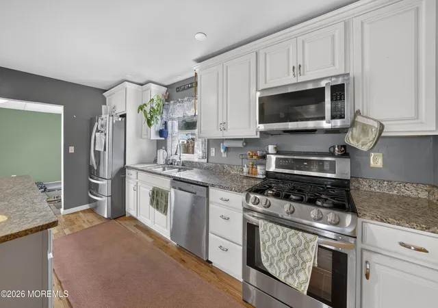 Photo 4 of Single family home for sale at 101 Fischer Blvd, Toms River, NJ 08753 | MLS# 22619335 | Listing updated on 2026-08-17