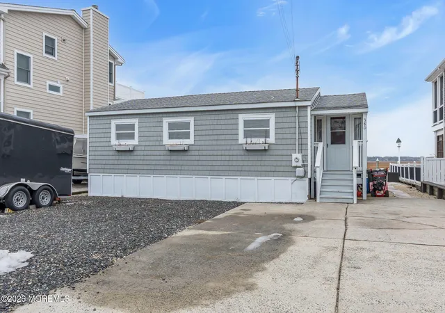 Homes for sale in Tuckerton, NJ | 380 Kingfisher Rd, Tuckerton, NJ 08087 | MLS# 22619790