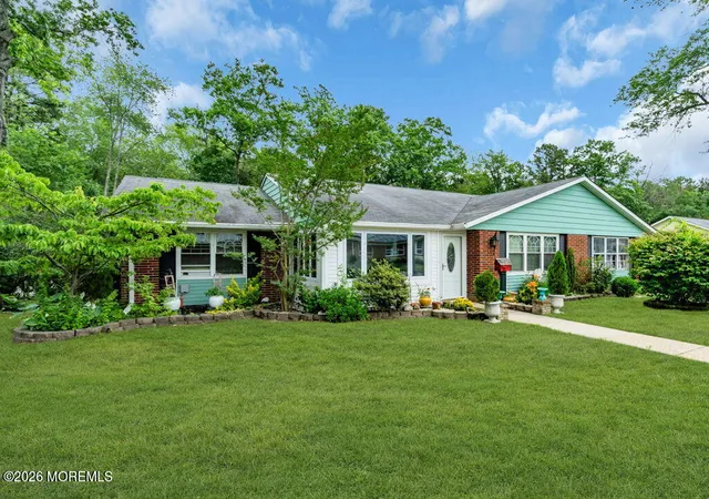 21st image of 716a Buckingham Dr, Lakewood, NJ 08701 | MLS# 22619399