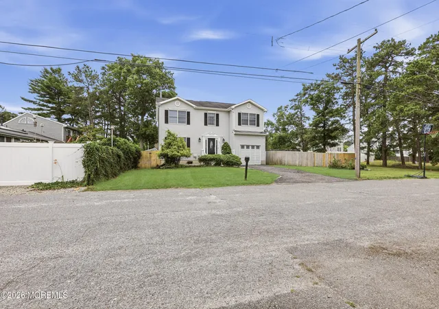 Photo 3 of Sale Pending at 1032 Birmingham Ave, Toms River, NJ 08757 | MLS# 22621234 | Listing updated on 2026-09-02