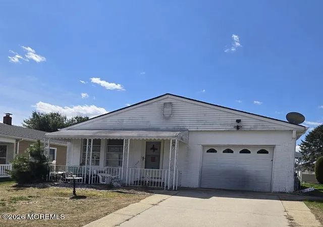 Homes for sale in Toms River, NJ | 131 Rodhos St, Toms River, NJ 08757 | MLS# 22619428