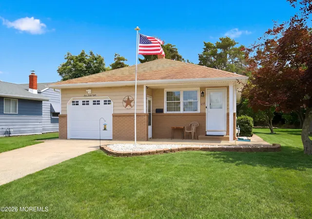 Photo 2 of Single family home for sale at 438 Jamaica Blvd, Toms River, NJ 08757 | MLS# 22619624 | Listing updated on 2026-09-14