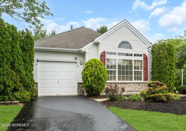 3rd image of 17 Falstaff Dr, Manchester, NJ 08759 | MLS# 22619601