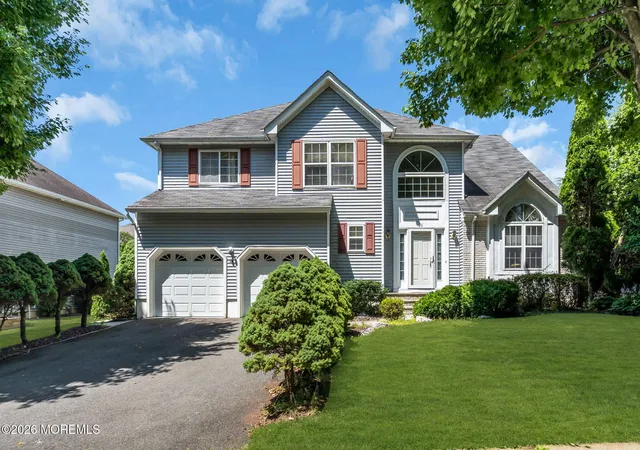 Homes for sale in Matawan, NJ | 26 Brandywine Dr, Matawan, NJ 07747 | MLS# 22620488