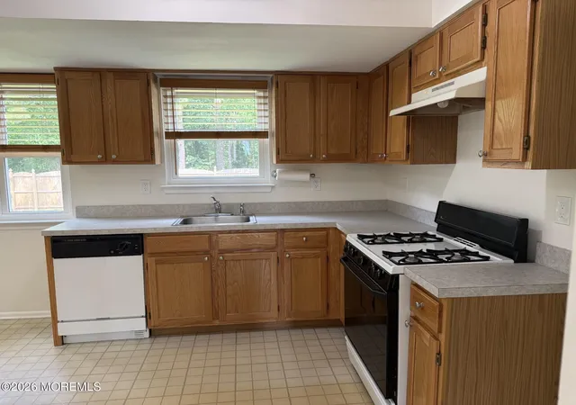 Photo 3 of Single family home for sale at 18 Netty St, Howell, NJ 07731 | MLS# 22619571 | Listing updated on 2026-09-03