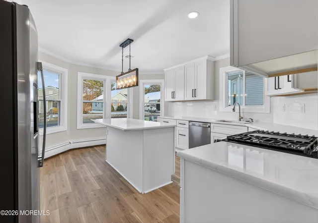 Photo 4 of Single family home for sale at 199 Canterbury Ln, Toms River, NJ 08757 | MLS# 22619520 | Listing updated on 2026-09-14