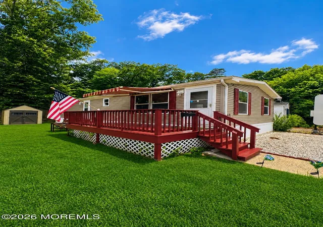 Homes for sale in Hazlet, NJ | 62 Stern Ave, Hazlet, NJ 07734 | MLS# 22619631