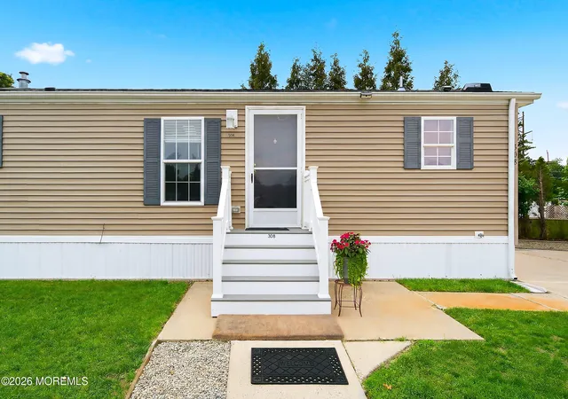 Homes for sale in Toms River, NJ | 1881 Route 37 #308, Toms River, NJ 08757 | MLS# 22619548