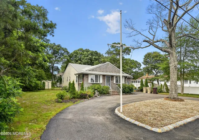 Homes for sale in Bayville, NJ | 28 Cedar St, Bayville, NJ 08721 | MLS# 22619591