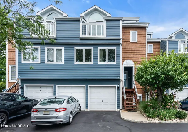 Homes for sale in Keyport, NJ | 135 First St #3B, Keyport, NJ 07735 | MLS# 22620798