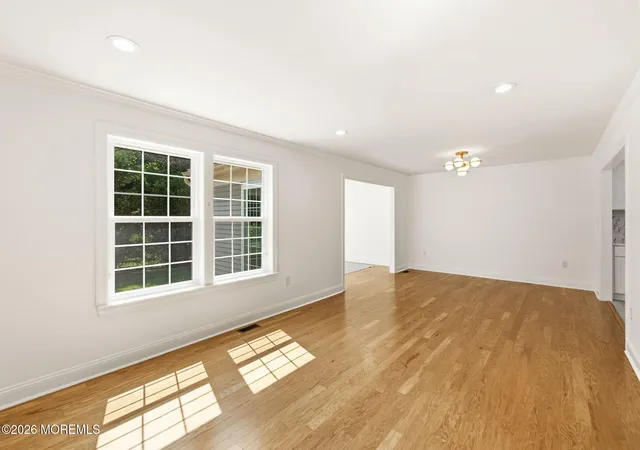 5th image of 9B Melborn Dr, Monroe Township, NJ 08831 | MLS# 22620835