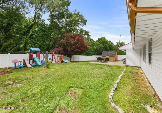Homes for sale in Manalapan, NJ | 12 Maxwell Ln, Manalapan, NJ 07726 | MLS# 22619618