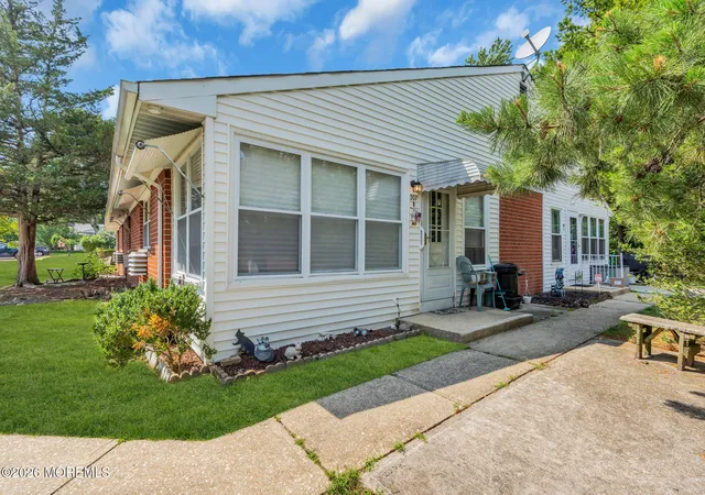 4th image of 207B Laurel Pl, Whiting, NJ 08759 | MLS# 22620364