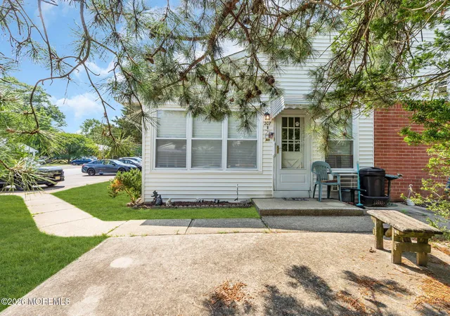 5th image of 207B Laurel Pl, Whiting, NJ 08759 | MLS# 22620364