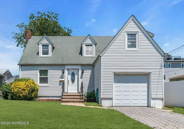 Homes for sale in Point Pleasant Beach, NJ | 201 Princeton Ave, Point Pleasant Beach, NJ 08742 | MLS# 22620307