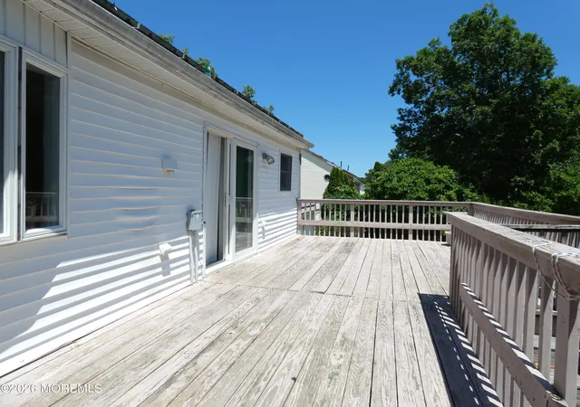 Photo 3 of Single family home for sale at 93 Outboard Ave, Manahawkin, NJ 08050 | MLS# 22619740 | Listing updated on 2026-09-19