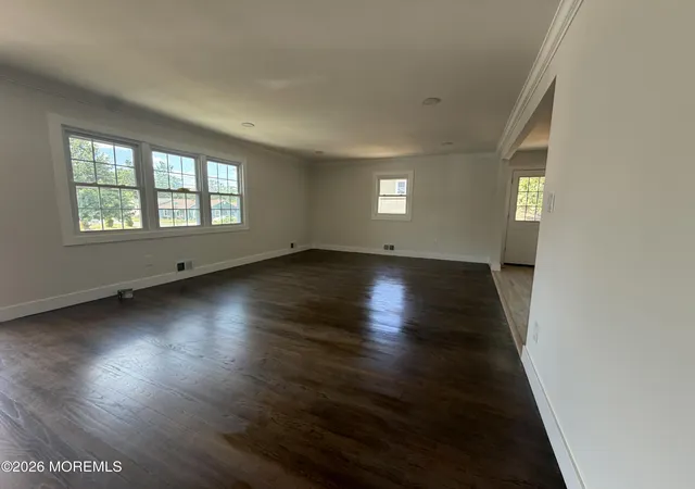 Homes for sale in Keyport, NJ | 29 Wayside Dr, Keyport, NJ 07735 | MLS# 22619738