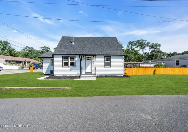 Homes for sale in Beachwood, NJ | 16 Larboard St, Beachwood, NJ 08722 | MLS# 22619897