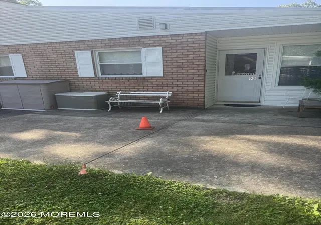 Homes for sale in Toms River, NJ | 9 Willow St #D, Toms River, NJ 08757 | MLS# 22619970