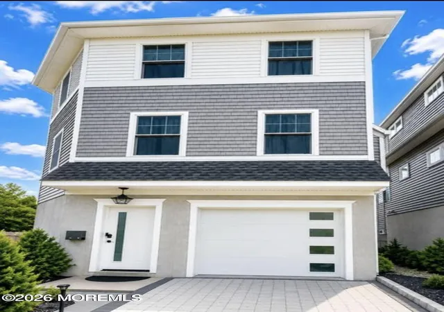 Homes for sale in Middletown, NJ | 100 Main St, Middletown, NJ 07758 | MLS# 22619788