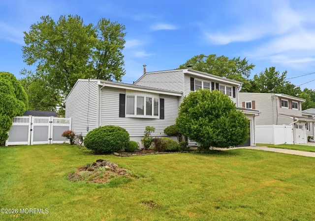 Homes for sale in Old Bridge, NJ | 25 Grace Dr, Old Bridge, NJ 08857 | MLS# 22620023