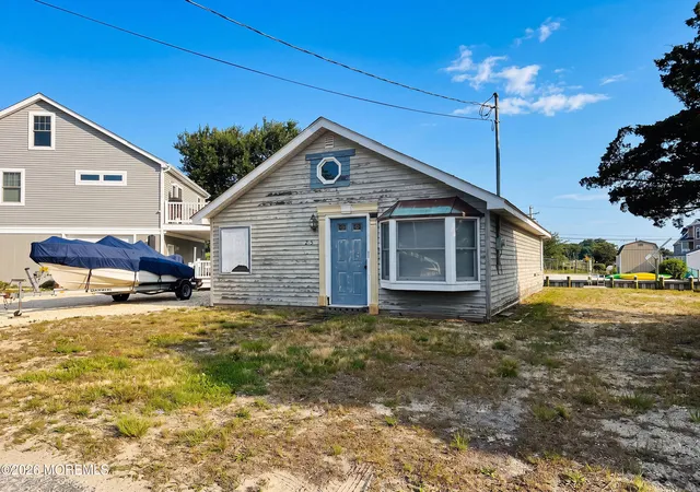 Homes for sale in Bayville, NJ | 205 Cedar Dr, Bayville, NJ 08721 | MLS# 22619782