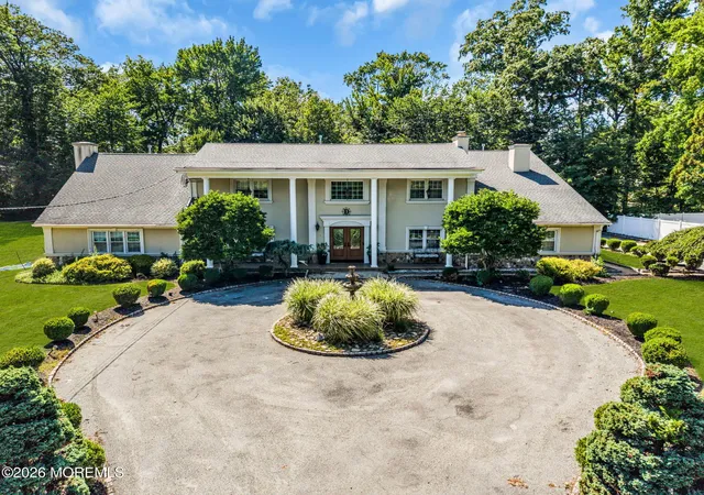 Homes for sale in Colonia, NJ | 559 Colonia Blvd, Colonia, NJ 07067 | MLS# 22620856
