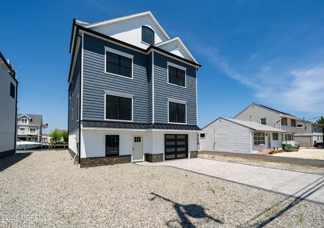 Photo 3 of Single family home for sale at 3416 Adams Ave, Toms River, NJ 08753 | MLS# 22620000 | Listing updated on 2026-09-08