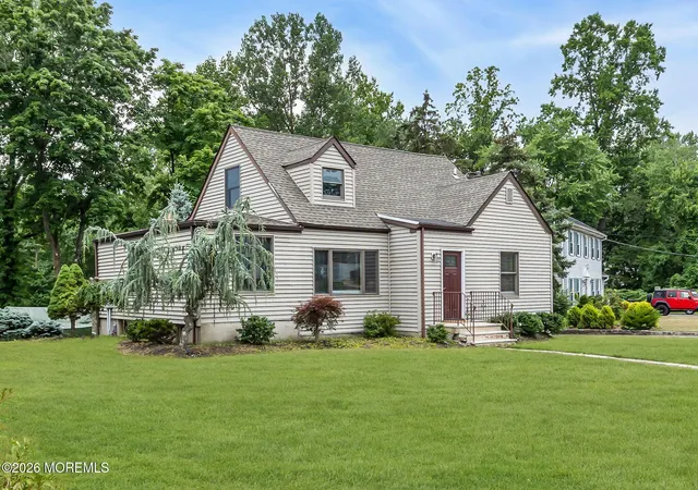 Homes for sale in Middletown, NJ | 89 Oak Hill Rd, Middletown, NJ 07748 | MLS# 22619949