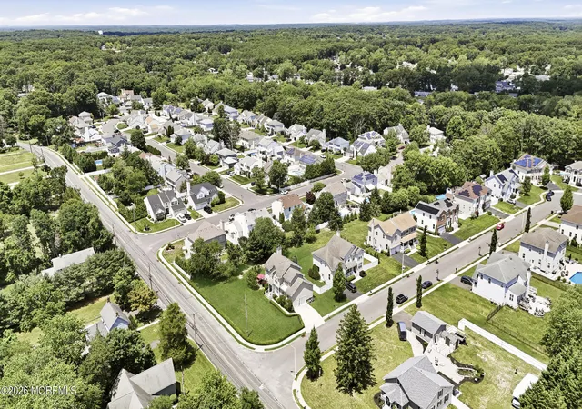 33rd image of 1 Angel Ct, Howell, NJ 07731 | MLS# 22619880