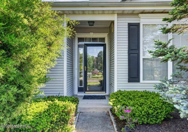 2nd image of 7 Allister Ln, Columbus, NJ 08022 | MLS# 22619918