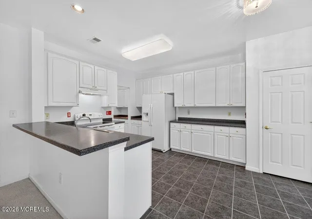 3rd image of 7 Allister Ln, Columbus, NJ 08022 | MLS# 22619918