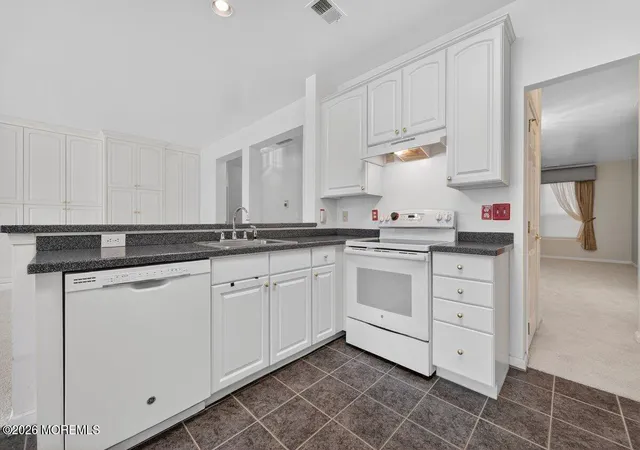 5th image of 7 Allister Ln, Columbus, NJ 08022 | MLS# 22619918