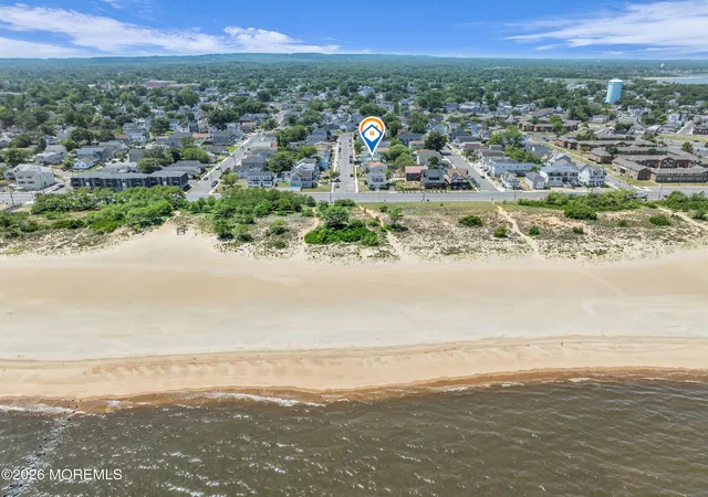 Homes for sale in Keansburg, NJ | 7 Seaview Ave, Keansburg, NJ 07734 | MLS# 22619875