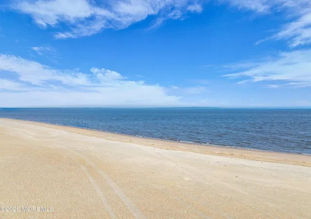 Homes for sale in Keansburg, NJ | 7 Seaview Ave, Keansburg, NJ 07734 | MLS# 22619875