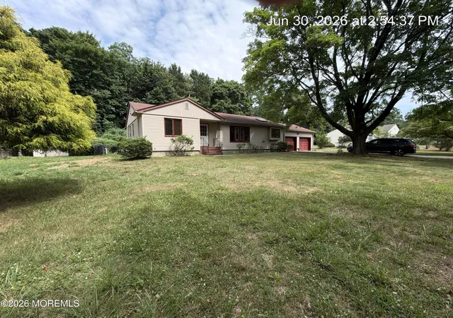 Homes for sale in Tinton Falls, NJ | 37 Alden Ln, Tinton Falls, NJ 07724 | MLS# 22619922