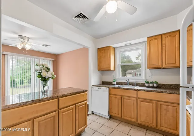 Photo 1 of Sale Pending at 2 Sutherland Ct, Toms River, NJ 08757 | MLS# 22620146 | Listing updated on 2026-09-16