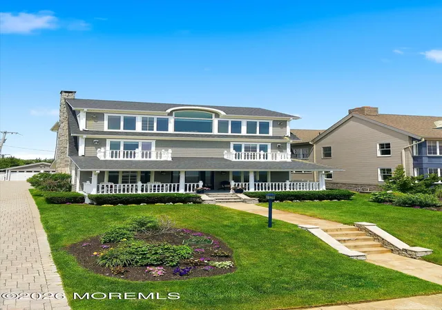 Photo 4 of Single family home for sale at 2007 Ocean Ave N, Spring Lake, NJ 07762 | MLS# 22620161 | Listing updated on 2026-09-11