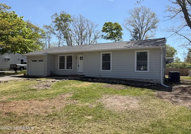 Homes for sale in Manahawkin, NJ | 43 Lighthouse Dr, Manahawkin, NJ 08050 | MLS# 22619895