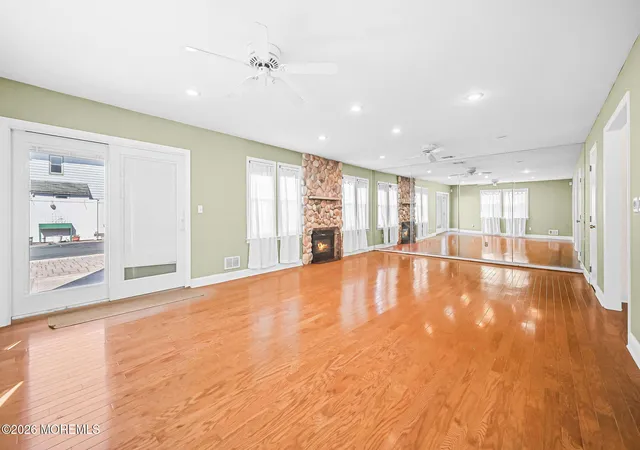 Homes for sale in Keyport, NJ | 106 Chingarora Ave, Keyport, NJ 07735 | MLS# 22619987