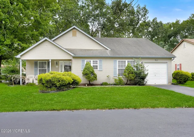 4th image of 170 Morning Glory Ln, Whiting, NJ 08759 | MLS# 22620592