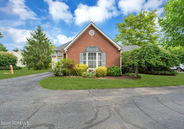 Homes for sale in Freehold, NJ | 7 Kingston Close #1000, Freehold, NJ 07728 | MLS# 22619977