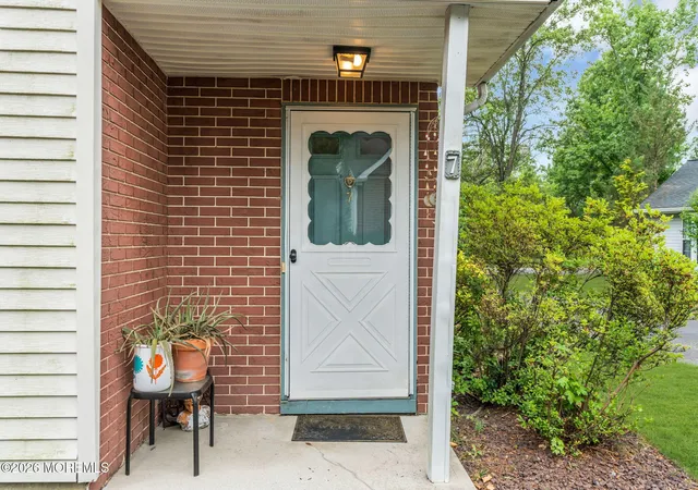 3rd image of 7 Kingston Close #1000, Freehold, NJ 07728 | MLS# 22619977