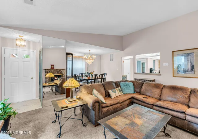 4th image of 7 Kingston Close #1000, Freehold, NJ 07728 | MLS# 22619977