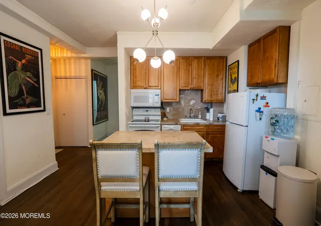 Homes for sale in Asbury Park, NJ | 400 Deal Lake Dr #4E, Asbury Park, NJ 07712 | MLS# 22620636
